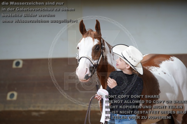 s_A_900356.JPG
